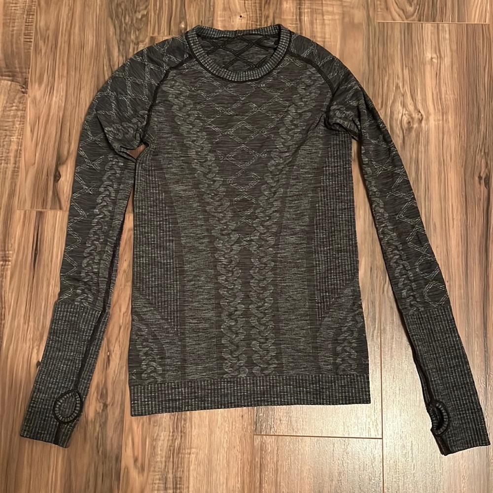 Lululemon SWIFTLY TECH LONG SLEEVE LIMITED EDITION